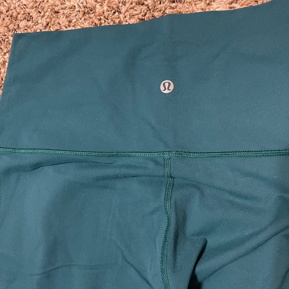 Lululemon Teal Wunderunders